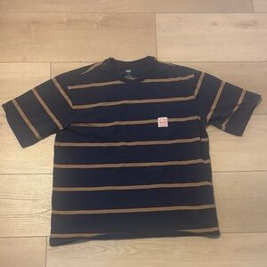 Levi's Navy and Tan T-Shirt